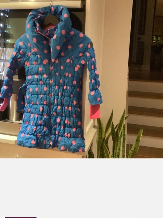 Mim-Pi Other - Mim-Pi Age 8 Blue Puffer Coat with Pink Polka Dots